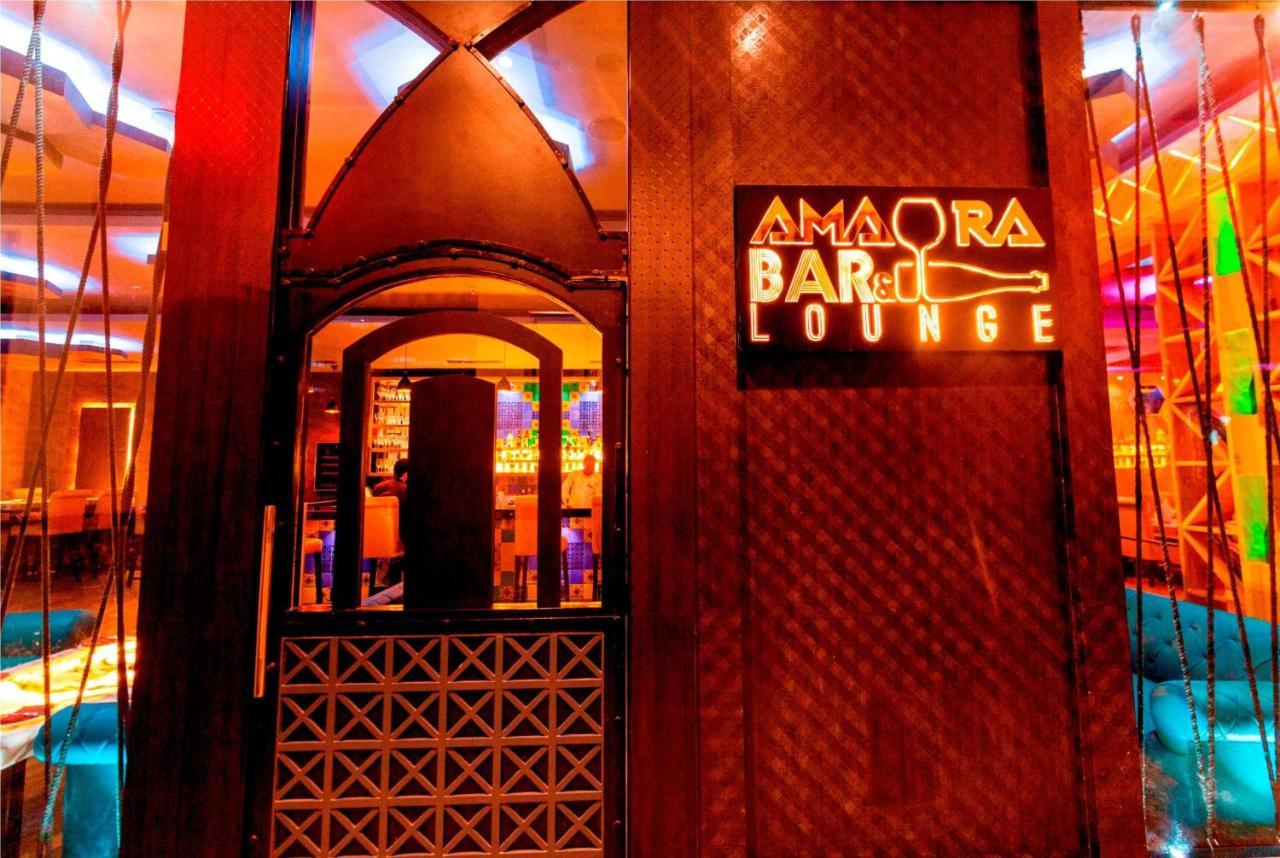 Ramada Neemrana Hotel Bagian luar foto
