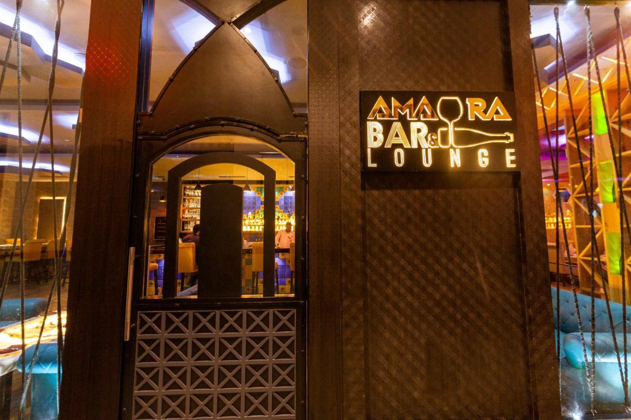 Ramada Neemrana Hotel Bagian luar foto
